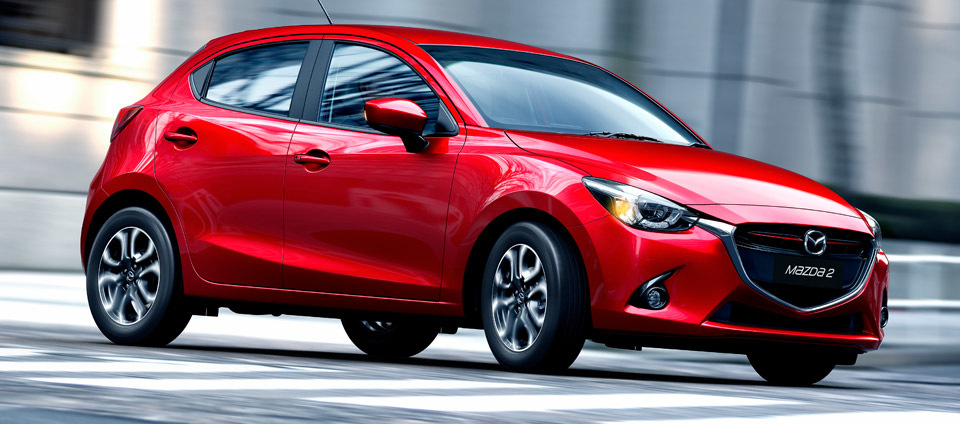Огляд компактного хетчбека Mazda 2