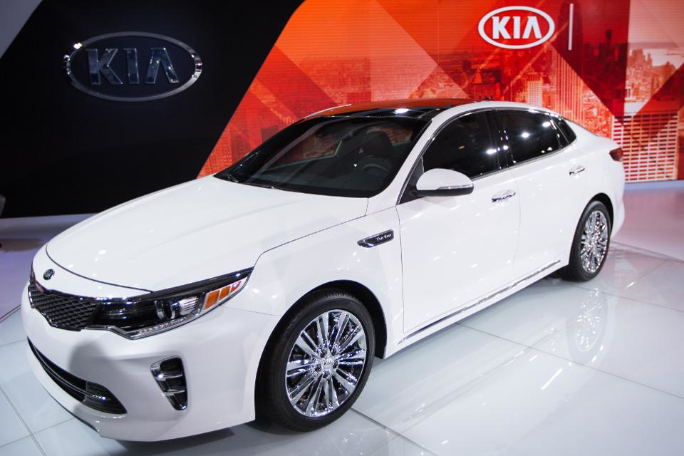 Вибираємо автомобіль KIA