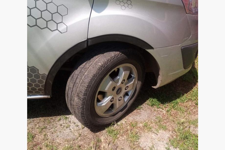 Накладки на арки (6 шт, чорні) Image Накладки на арки (6 шт, чорні) Image