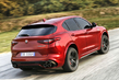 Огляд кросовера Alfa Romeo Stelvio фото 3