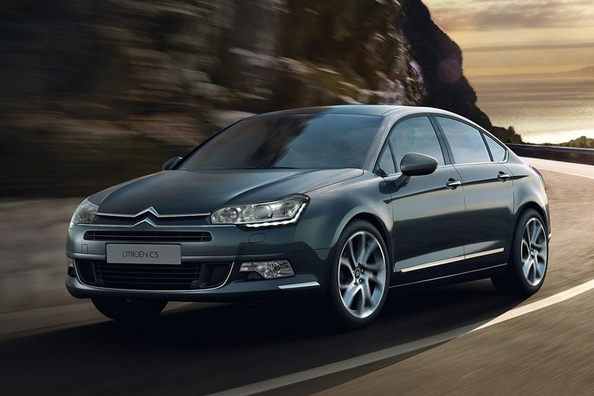 Огляд седана Citroen C5