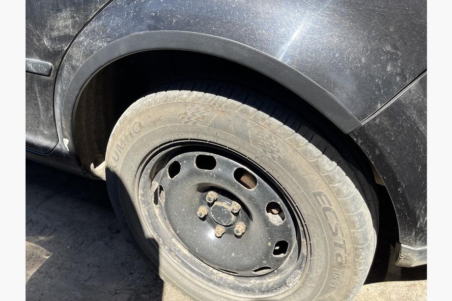 Volkswagen Golf 4 1997-2006 рр. Накладки на арки (4 шт, чорні) Image