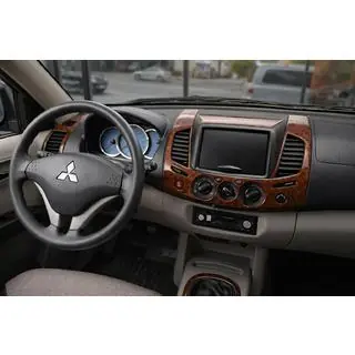 Накладки на панель (13 деталей) Mitsubishi L200 2006-2015 рр. фото 1