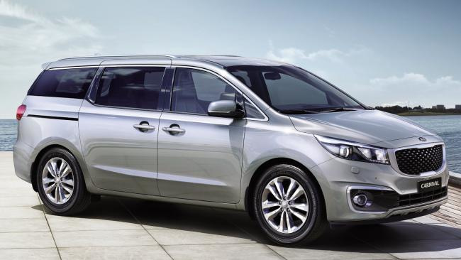 Огляд мінівена KIA Carnival