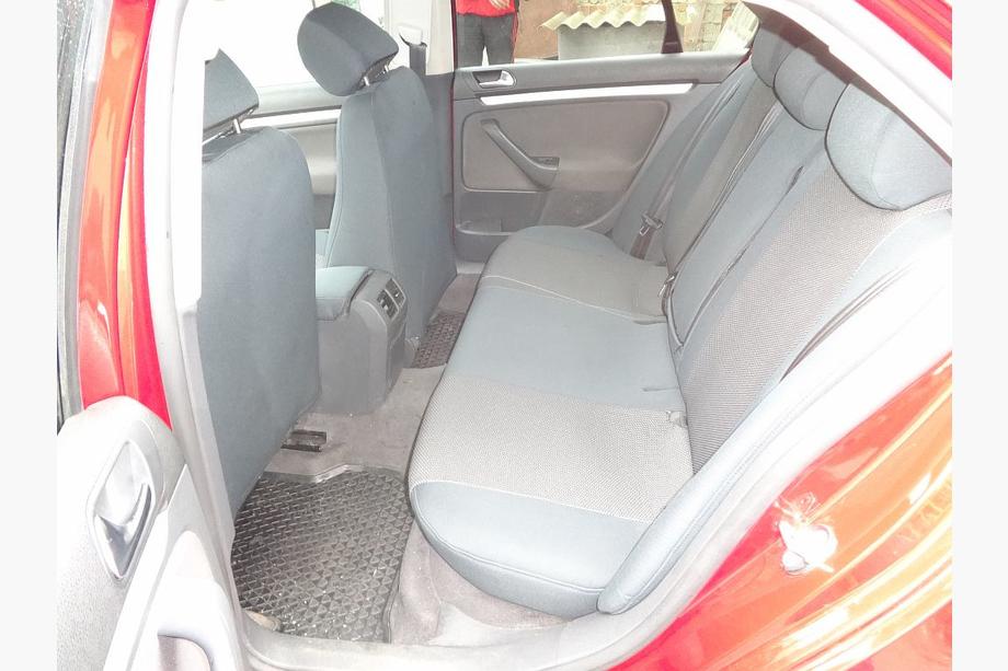 Volkswagen Jetta 2006-2011 рр. Авточохли (тканинні, Classik) Фото 2