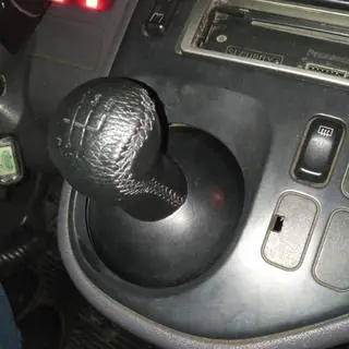 Ручка КПП (шкіра)
