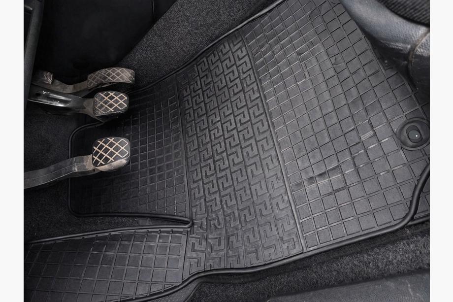 Volkswagen Polo 2001-2009 рр. Гумові килимки (4 шт, Polytep) Фото 1