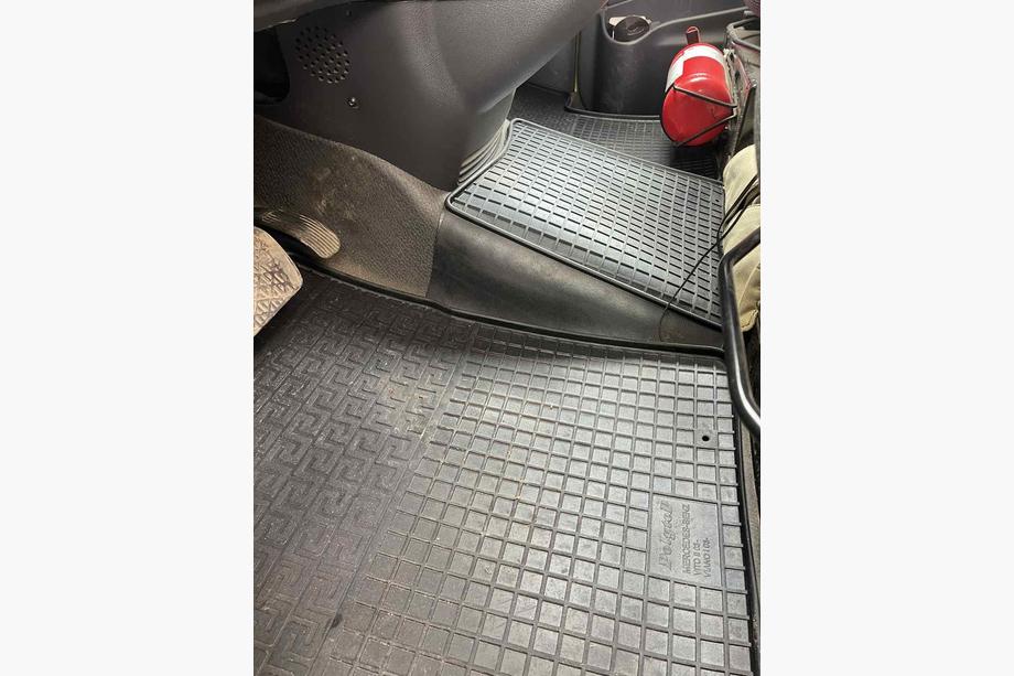 Mercedes Viano 2004-2014 рр. Гумові килимки (3 шт, Polytep) Фото 3