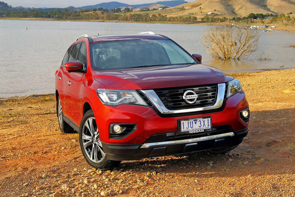 Огляд 7-місцевого оновленого кросовера Nissan Pathfinder Фото 4