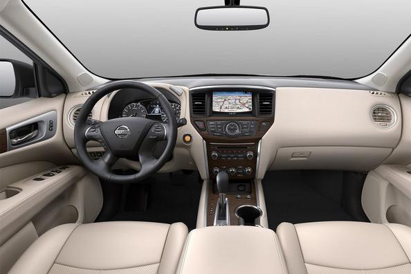 Огляд 7-місцевого оновленого кросовера Nissan Pathfinder Фото 6