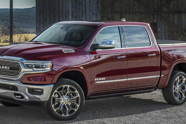 Брутальний і неповторний: пікап Ram 1500 нового покоління Фото 9