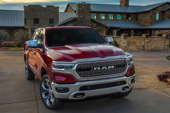 Брутальний і неповторний: пікап Ram 1500 нового покоління Фото 1