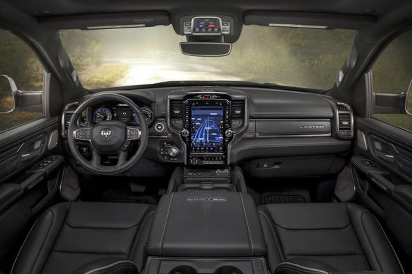 Брутальний і неповторний: пікап Ram 1500 нового покоління Фото 6