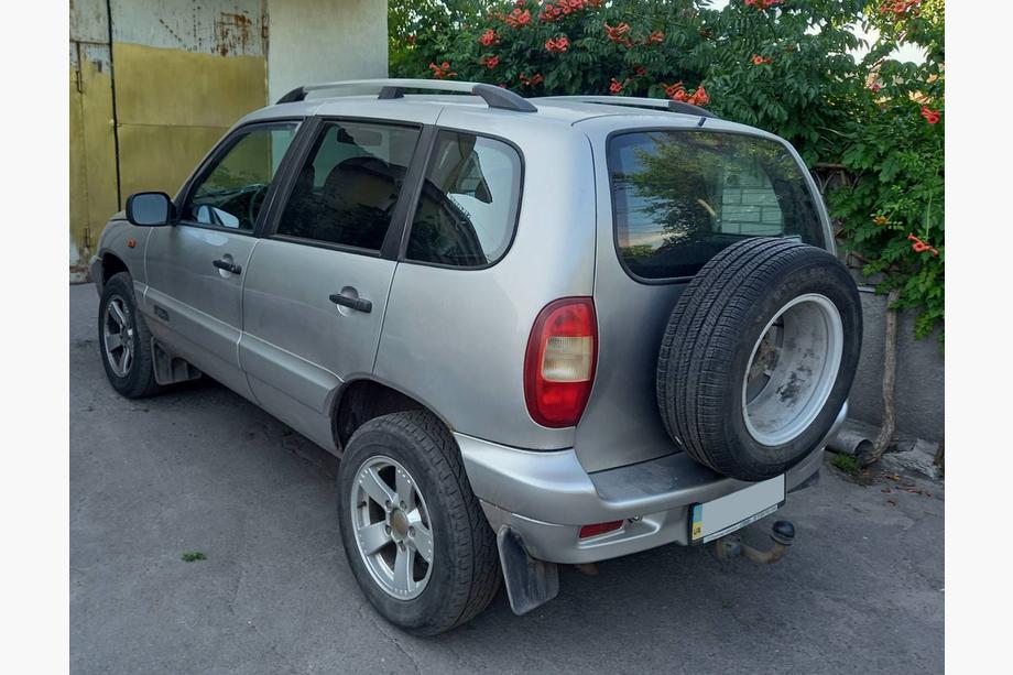 Chevrolet Niva 1998-2020 рр. Рейлінги ХРОМ Чавунні ніжки Фото 3