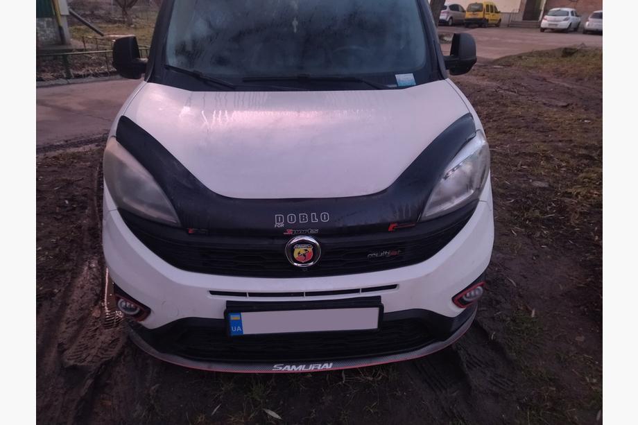 Fiat Doblo II 2010-2022 рр. Значок (Abarth, самоклейка) Фото 3