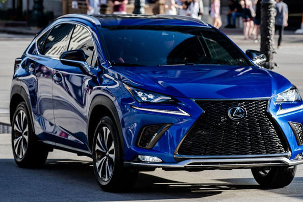 Огляд преміального кросовера Lexus NX 200