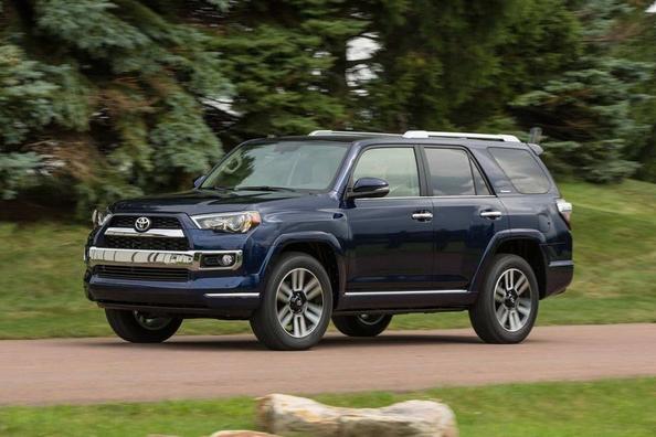 Огляд позашляховика Toyota 4Runner п’ятого покоління Фото 2
