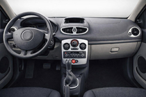 Renault Clio III 2005-2012 рр. Накладки на панель 2008-2012 алюміній фото 1