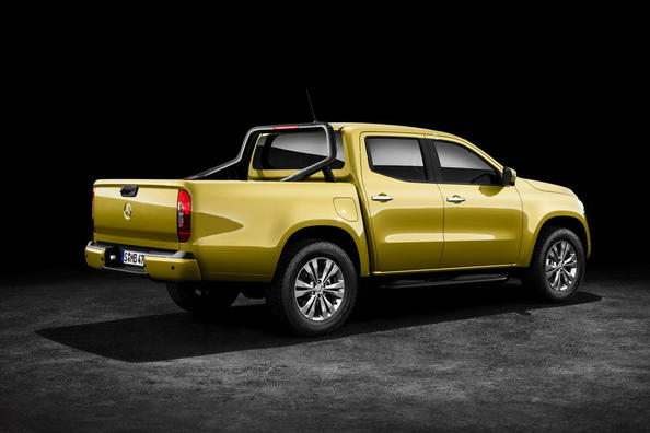 Mercedes-Benz X-Class: перший пікап в сімействі німецького концерну Фото 4