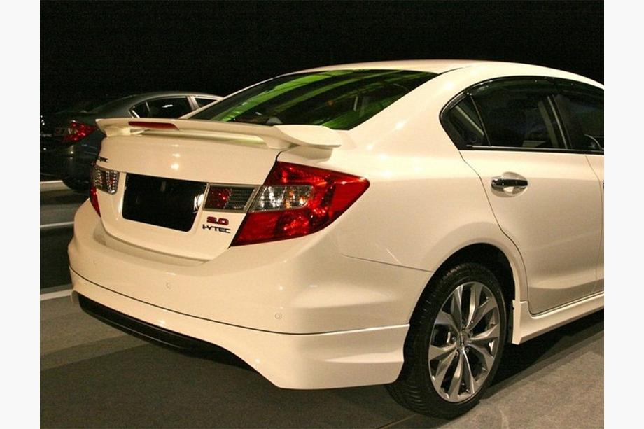 Honda Civic Sedan IX 2011-2016 рр. Накладка на задній бампер (під фарбування) Image