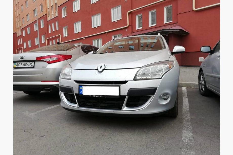 Renault Megane III 2009-2016 рр. Накладки в бампер (2008-2012, 2 шт, під фарбування) Фото 5