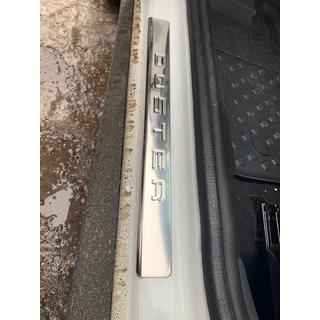 Накладки на пороги OmsaLine (4 шт, нерж.) Dacia Duster 2008-2018 рр. фото 3