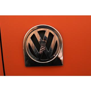 Обведення заднього логотипу (нерж) фото 1