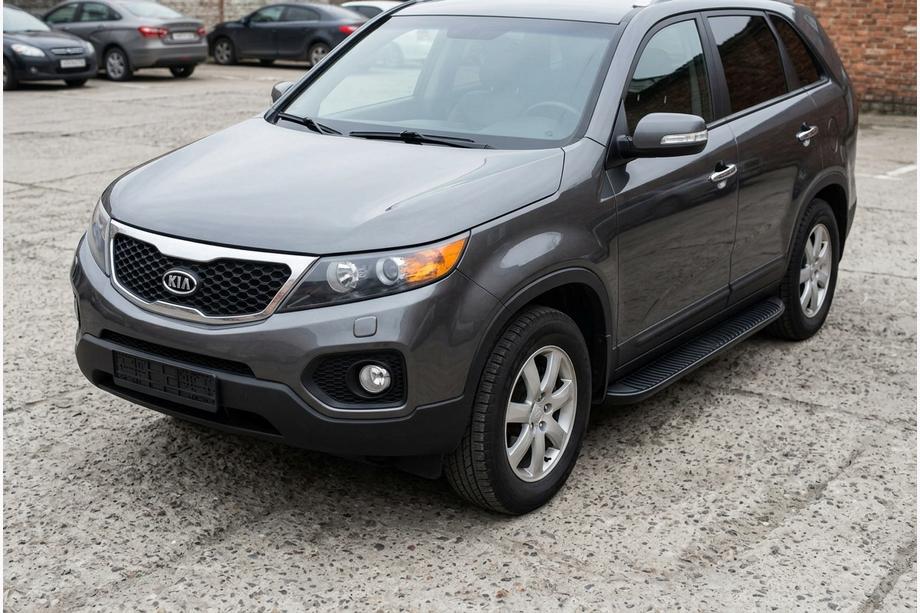 Kia Sorento II XM 2009-2014 рр. Бокові пороги Tayga Black (2 шт., алюміній) 2013-2016 Фото 1