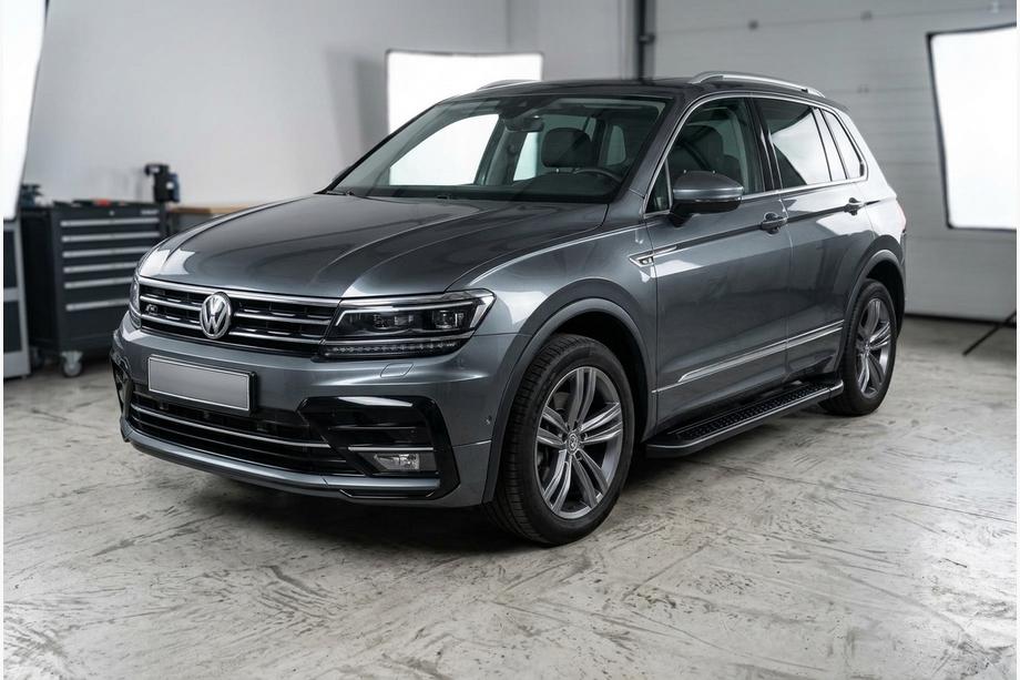 Volkswagen Tiguan 2016-2023 рр. Бокові пороги Allmond Black (2 шт., алюміній) Фото 1