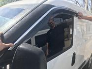 Fiat Doblo II 2010-2022 рр. Вітровики з хромованим молдингом (4 шт, Niken) фото 4