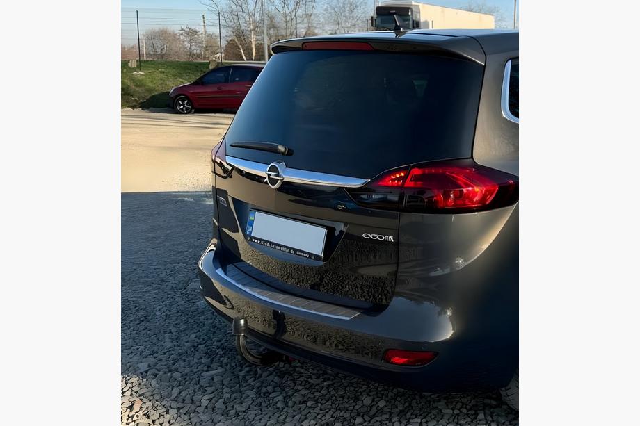 Opel Zafira C Tourer 2011-2019 рр. Накладка на задній бампер Carmos (нерж) Фото 2