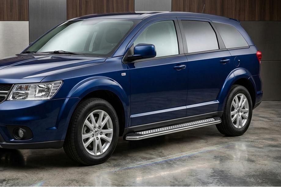 Fiat Freemont 2011-2016 рр. Бокові пороги Maydos V2 (2 шт., алюміній ↗ нерж) Фото 1