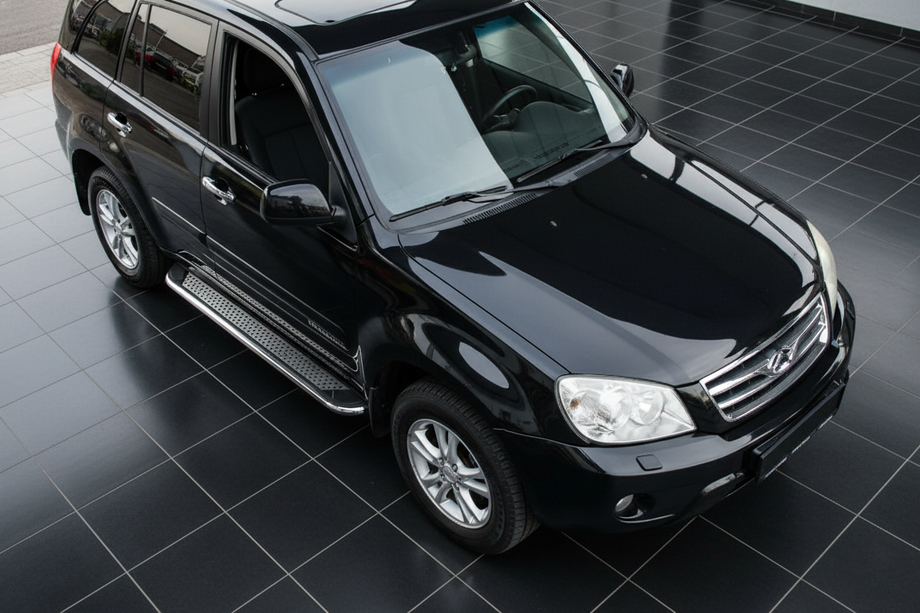 Chery Tiggo 3 2005- рр. Бокові пороги Maydos V2 (2 шт., алюміній ↗ нерж) Image