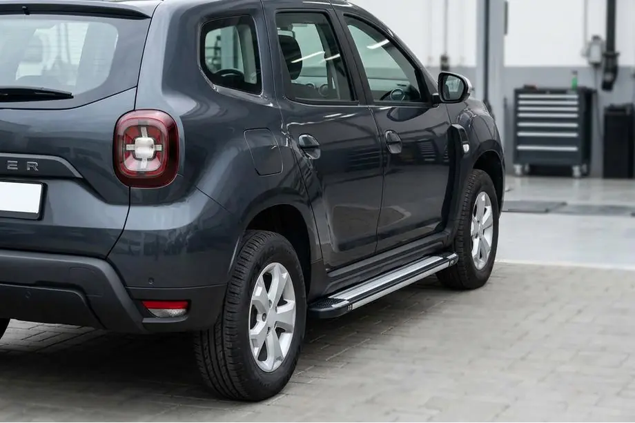 Dacia Duster 2018-2024 рр. Бокові пороги Rainbow (2 шт., алюміній) Image