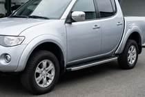 Fiat Fullback 2016- рр. Бокові пороги BlackLine (2 шт, алюміній) фото 1