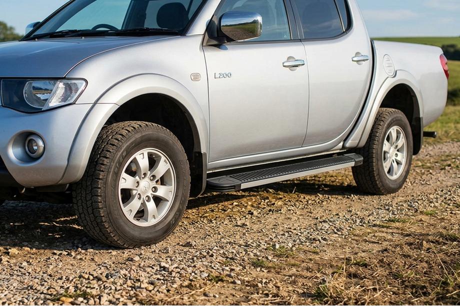 Fiat Fullback 2016- рр. Бокові пороги Maya V1 (2 шт., алюміній) Image