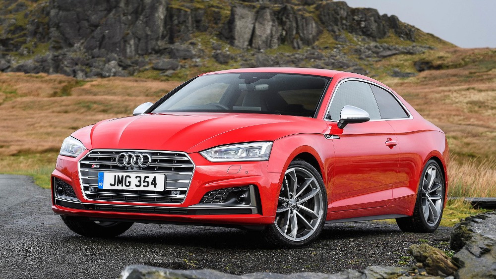 Огляд Audi A5 Coupe другого покоління