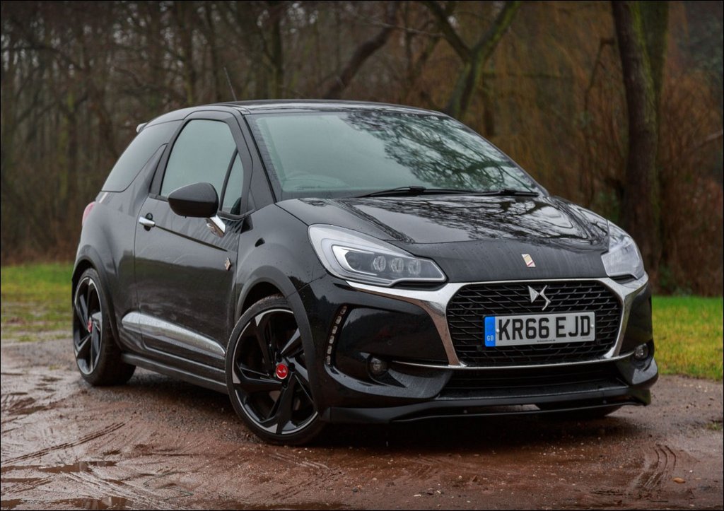 Огляд трьохдверного хетчбека Citroen DS 3