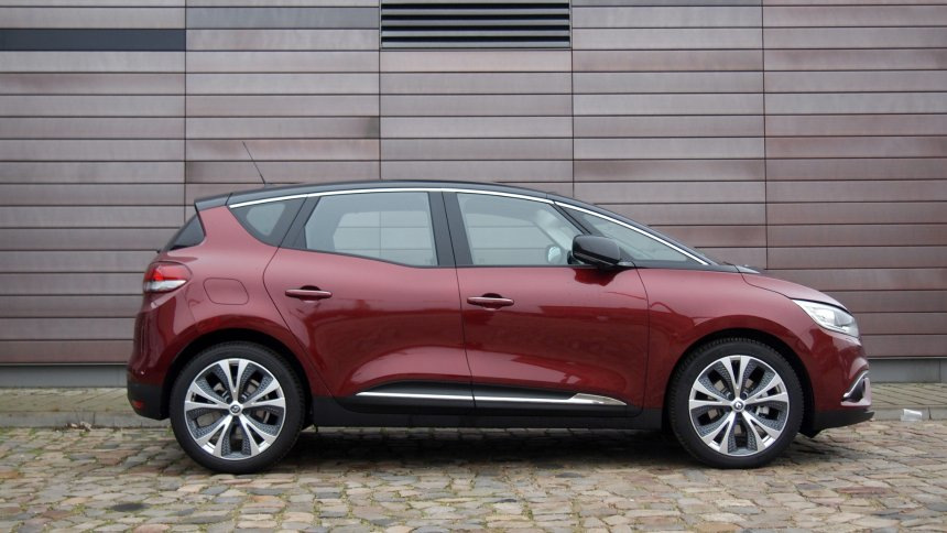 Огляд Renault Scenic четвертого покодения