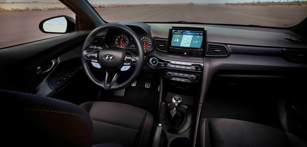 Огляд хетчбека Hyundai Veloster другого покоління