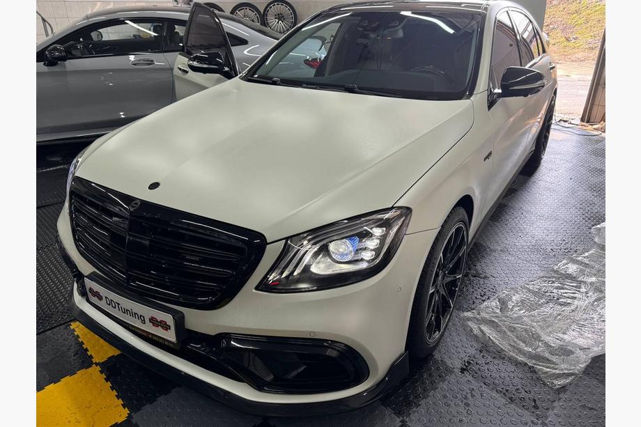Mercedes S-сlass W222 2013-2020 рр. Комплект обвісів S63 AMG (2018-restyling) Image