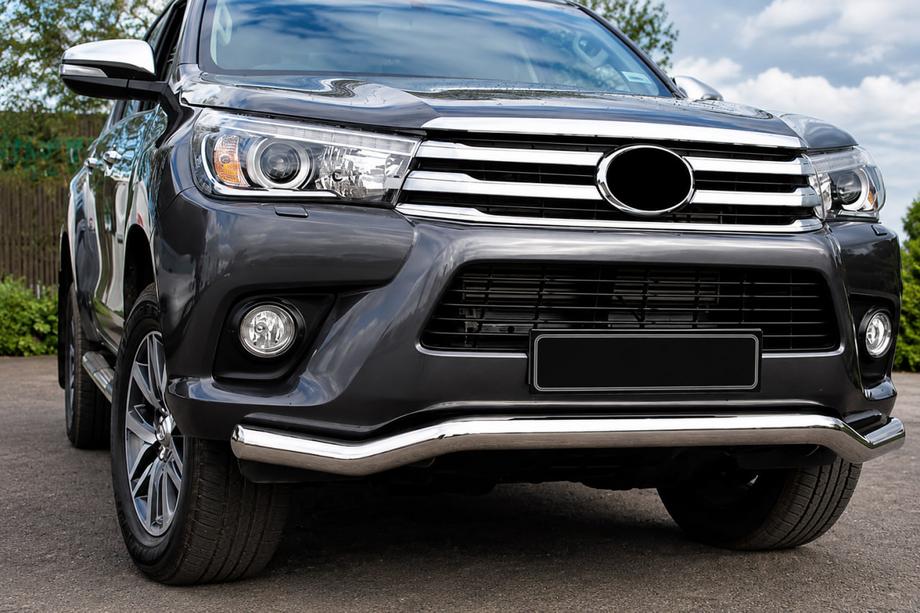 Toyota Hilux 2015- рр. Передній захист ST007 (нерж) Фото 1