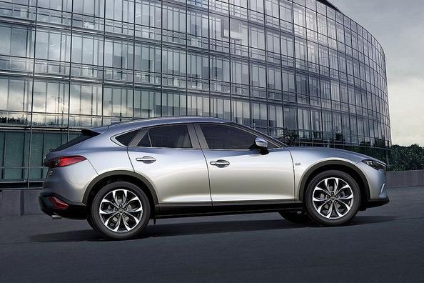 Компактний кросовер Mazda CX-4 Фото 7