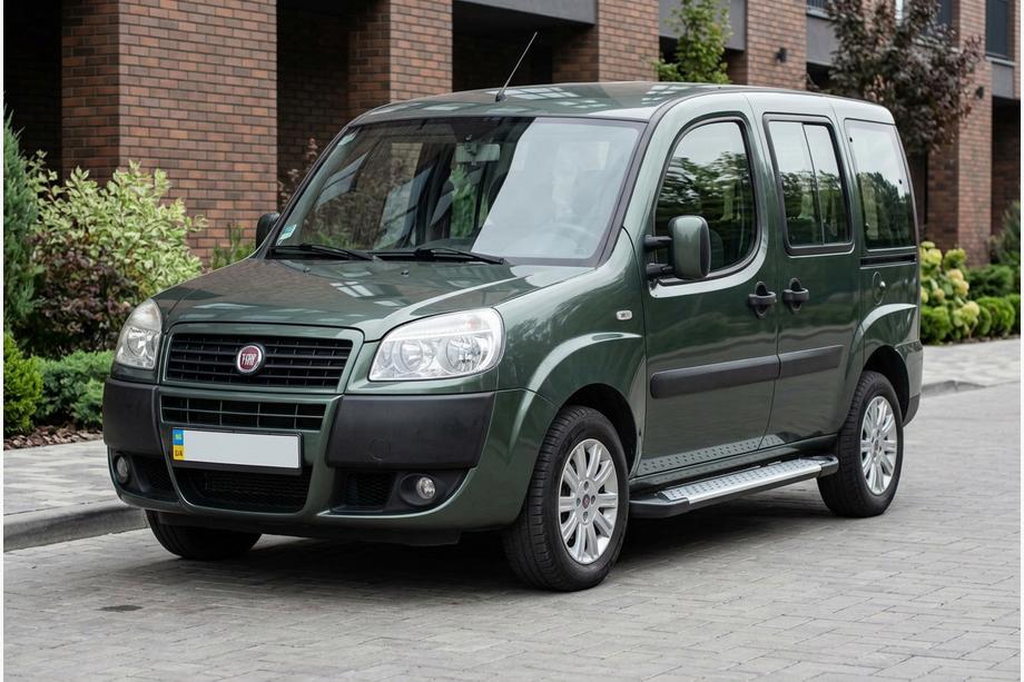 Fiat Doblo I 2005-2010 рр. Бокові пороги Allmond Grey (2 шт., алюм.) Image