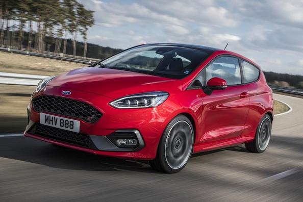 Огляд Ford Fiesta ST третього покоління Фото 6