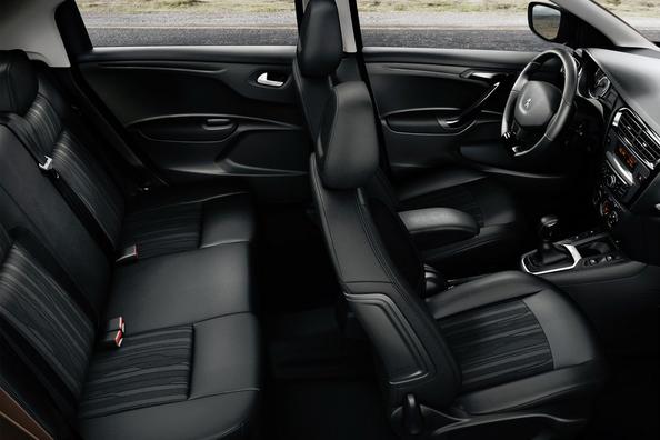 Огляд оновленого седана Peugeot 301 Фото 4