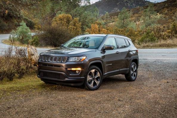 Друге покоління кросовера Jeep Compass