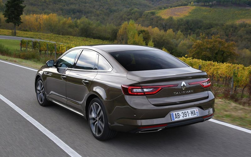 Огляд седана Renault Talisman