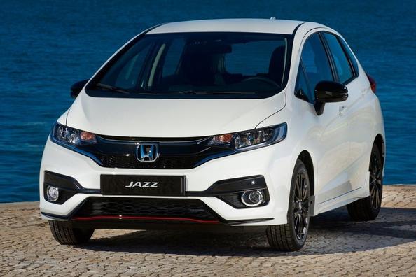 Огляд оновленого компактного хетчбека Honda Jazz Фото 9