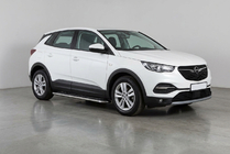 Opel Grandland X 2017- рр. Бокові пороги Maydos V2 (2 шт, алюміній ↗ нерж) фото 1